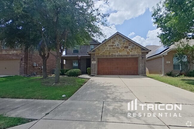 Building Photo - 8757 Royalwood Dr Rental