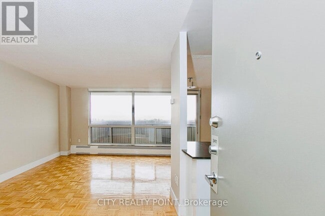 Photo - 1291 Bayview Ave Unit 603