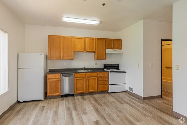 1BR, 1BA - 594SF - Kitchen