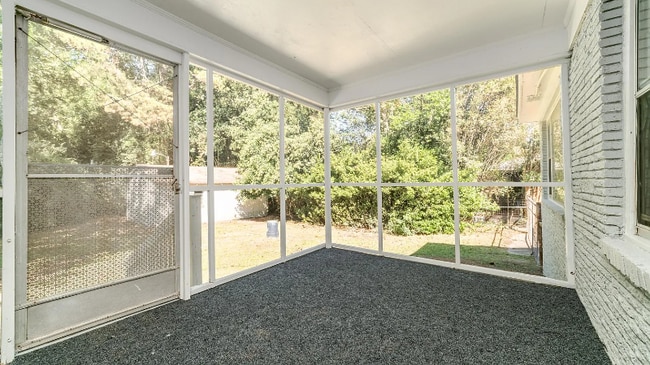 Photo - 10 Carroll Ct