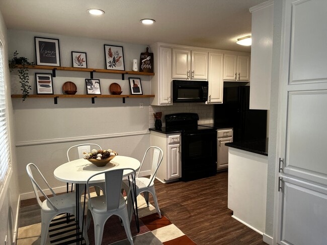 Photo - 1421 S 12th St Unit 109