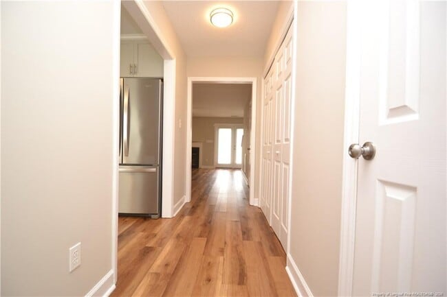 Photo - 110 Riverwalk Cir