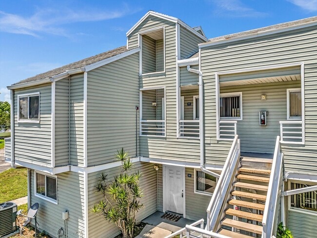 Photo - 3465 NW 44th St Unit 201