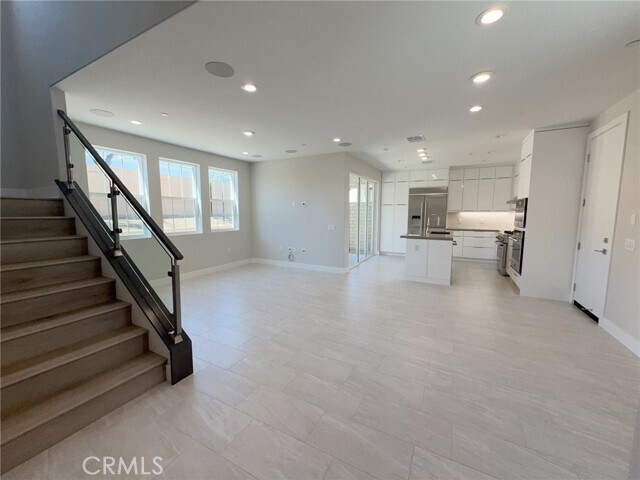 Photo - 711 Olivier Dr