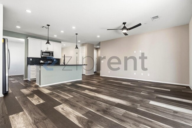 Photo - 30522 Rodriquez Lp