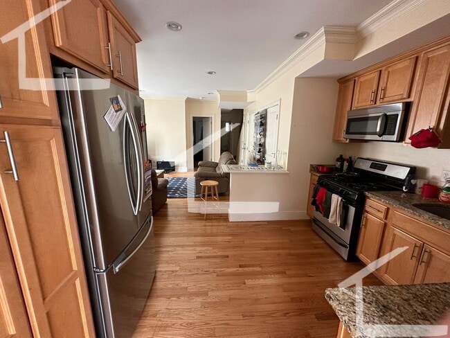 Photo - Awesome 4 bed 2 bath in Brighton... Well priced!