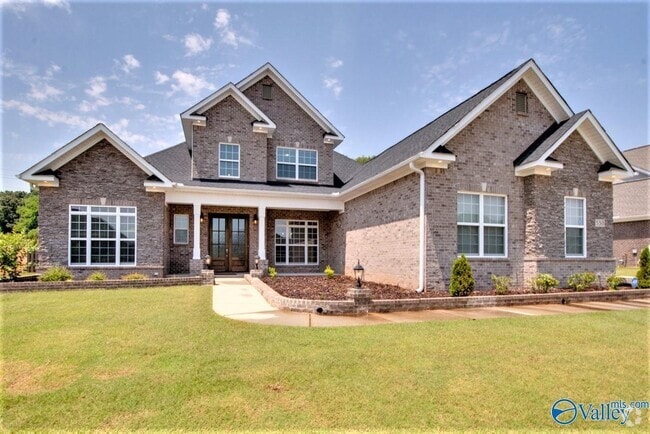 Building Photo - 330 Merrydale Dr Rental