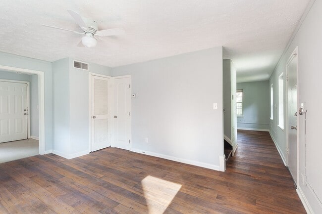 Photo - Spacious 3bd/2ba On Quiet Street Minutes From Atlanta BeltLine and I-20/75/85!
