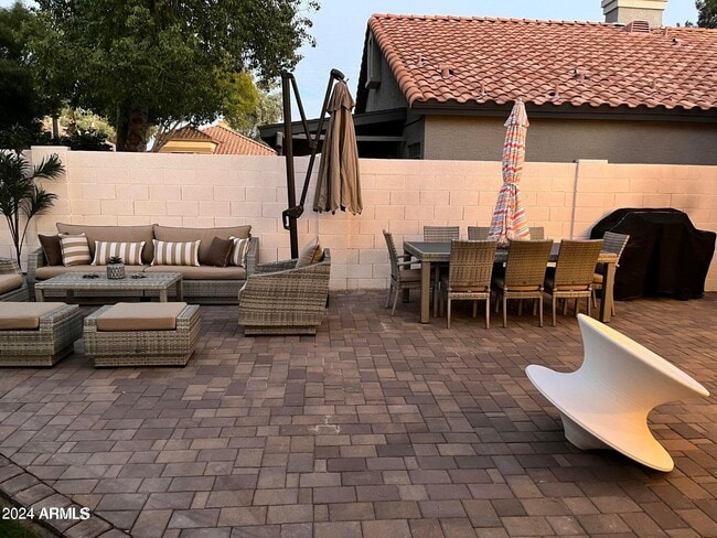 Photo - 2322 E Millbrae Ct