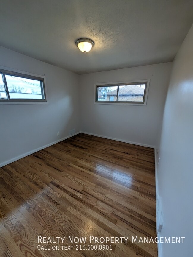 Photo - 15334 Triskett Rd Unit 2