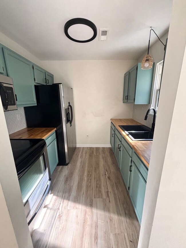 Photo - Newly Updated 2 bedroom Home