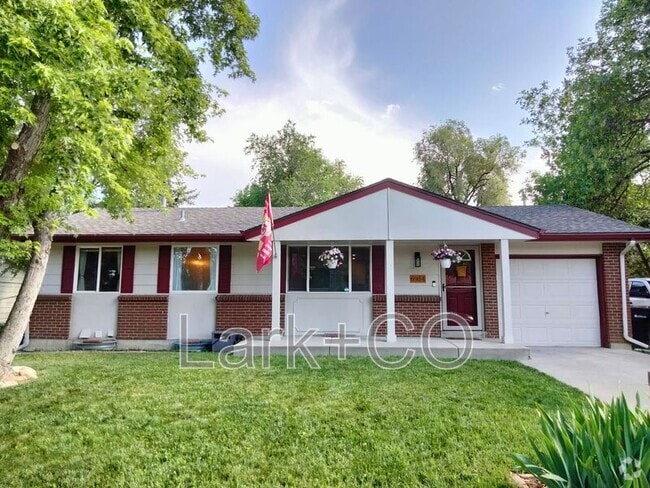 Building Photo - 6954 W 74th Pl Rental