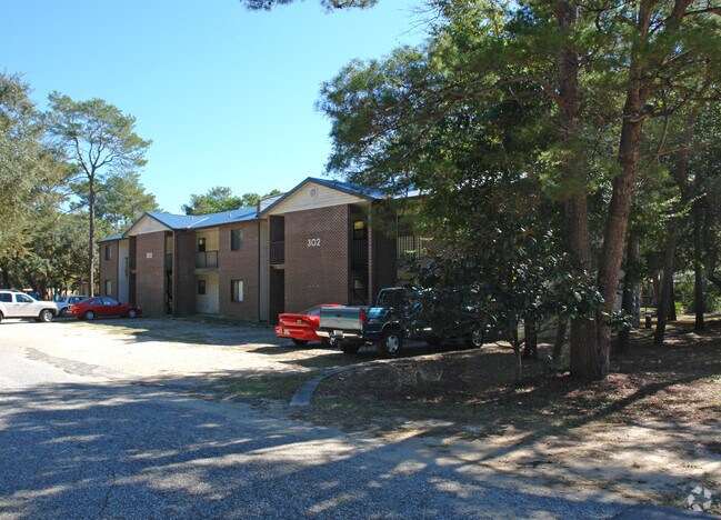 College Garden Apartments - College Garden Apartments