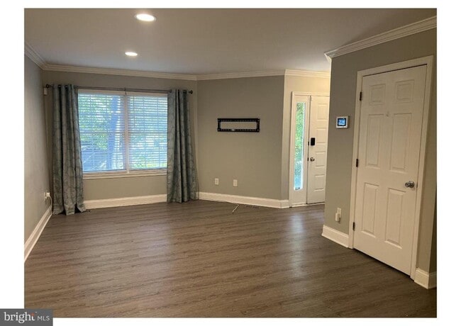 Photo - 940 Ivy Trail