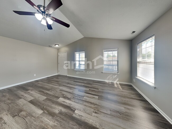 Photo - 9973 Waterside Dr