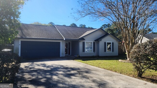 Building Photo - 113 Almond Cir