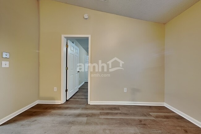 Photo - 2842 Taylor Hill Dr