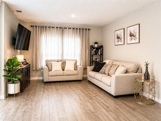 Photo - 1505 Hulen Park Trl