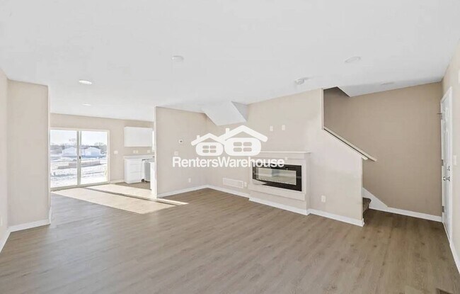 Photo - 106 E Sycamore St