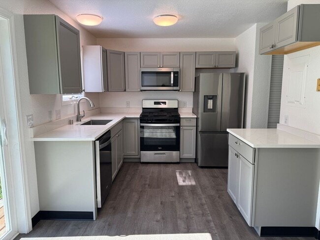 Photo - 150 W Heritage Dr Unit 1