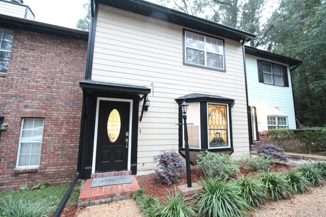 Photo - 617 N Magnolia Dr