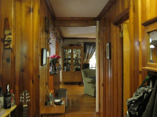 Photo - 2907 Elgin St