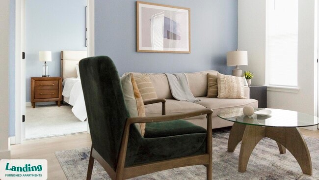 Photo - 650 N Main St Unidad 220