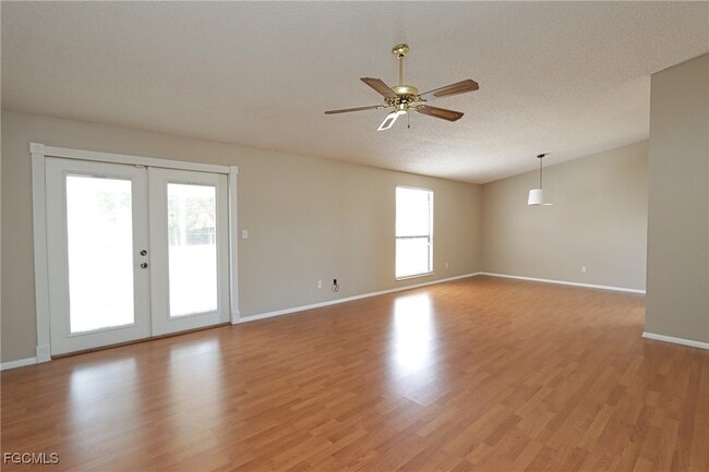 Photo - 7188 Bucknell Dr