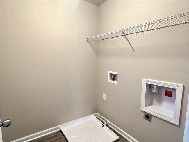 Photo - 110 Auburn Xing Wy