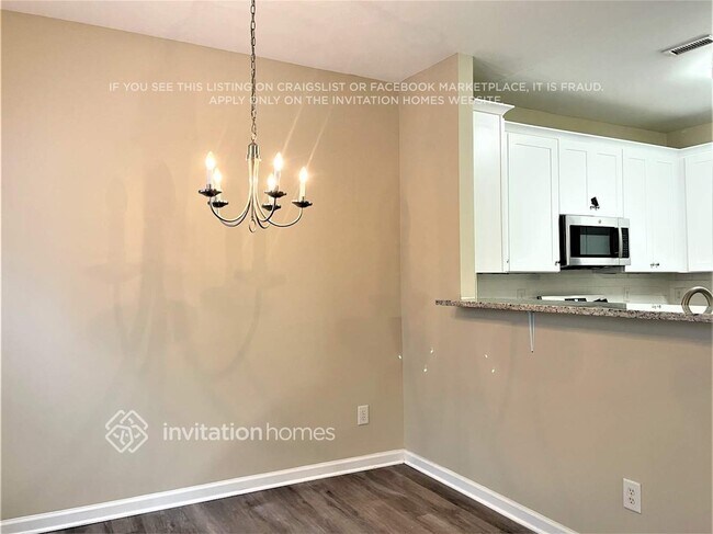 Photo - 5006 Rainmaker Dr