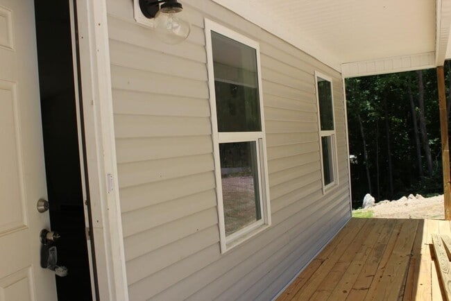 Photo - 183 Lakeview Terrace
