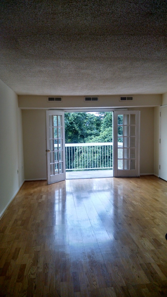 Photo - 3811 Swann Rd Unit 203