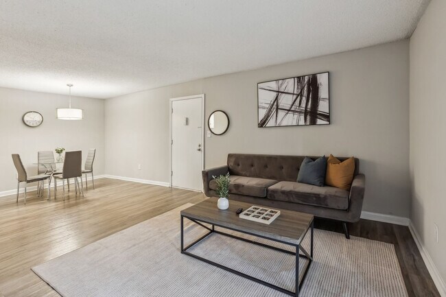 Photo - 1800 Lantern Ridge Dr Unidad SI FL2-ID1612665P