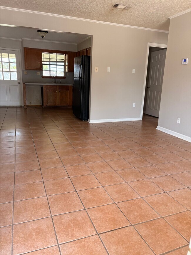 1510 La Annie Dr Unit 4