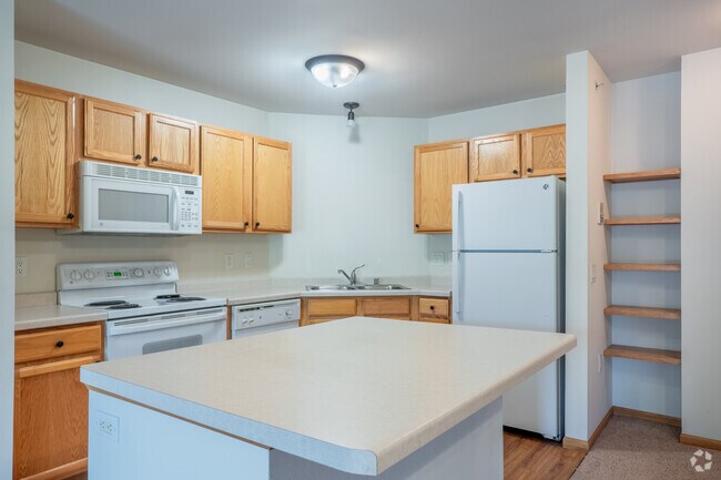 1BR, 1BA - 850SF - Kitchen