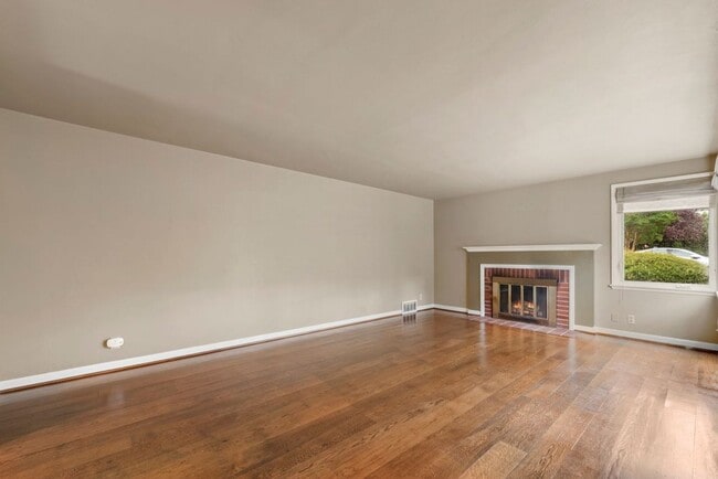 Photo - Nice 4-bed, 2-bath single-family home with...