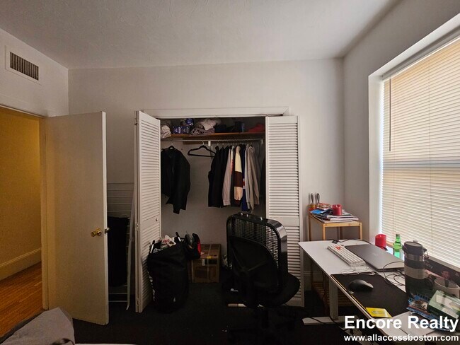 Photo - 880 Huntington Ave Unit #878-2