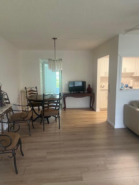 Photo - 90 Mansfield C