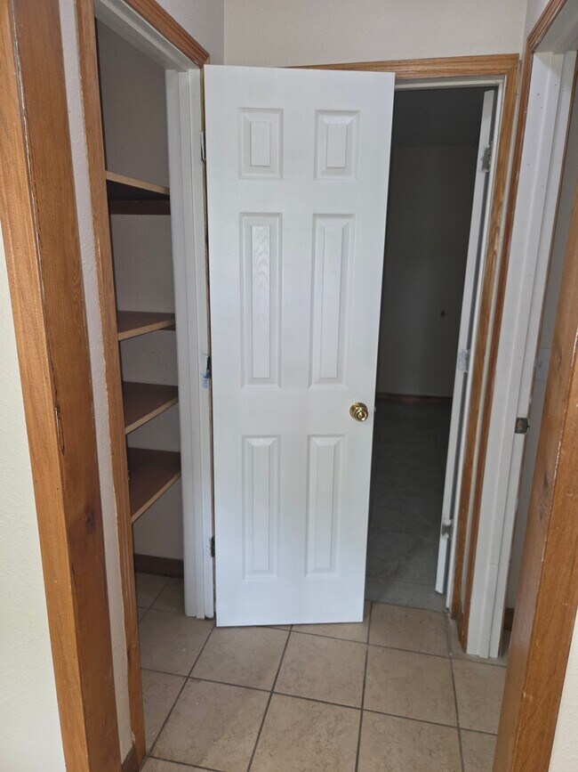 Photo - 25667 Buckley Ln Unidad D