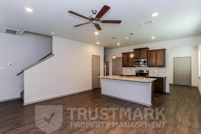 Photo - 239 Grn Valley Dr