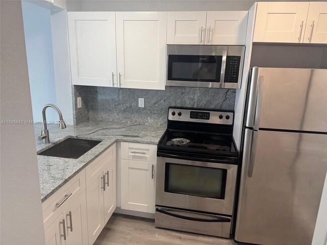 Photo - 494 NW 165th St Unidad C-207
