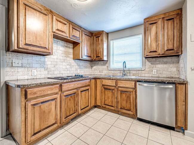 Photo - 1108 Mallard Dr
