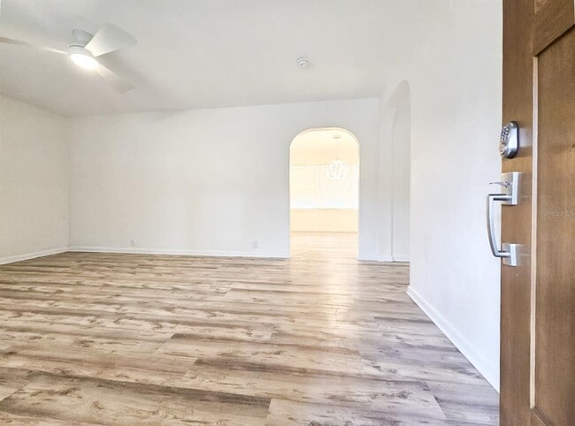 Photo - 518 NW 27th Ave