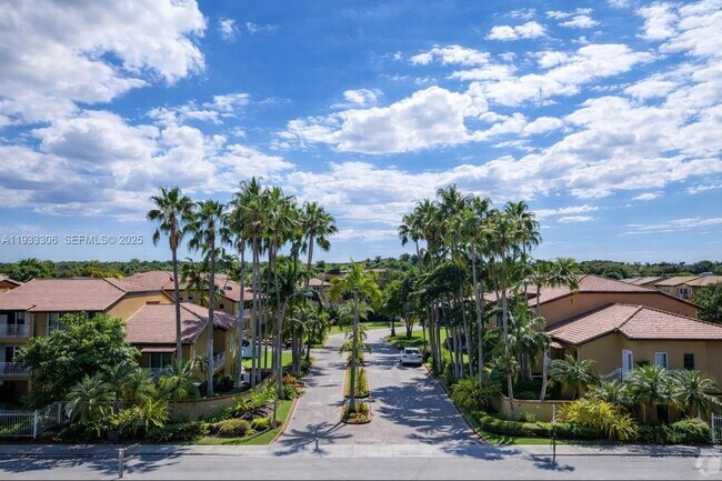 Photo - 15650 SW 80th St Unidad F-301