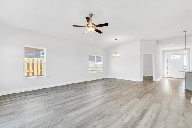 Photo - 507 Alleyoak Ln