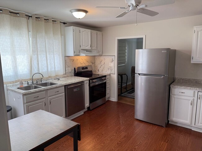 Photo - 3 bedroom 1 bath ranch style home