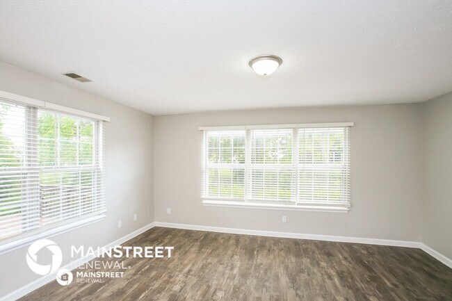 Photo - 6111 Tybalt Ln