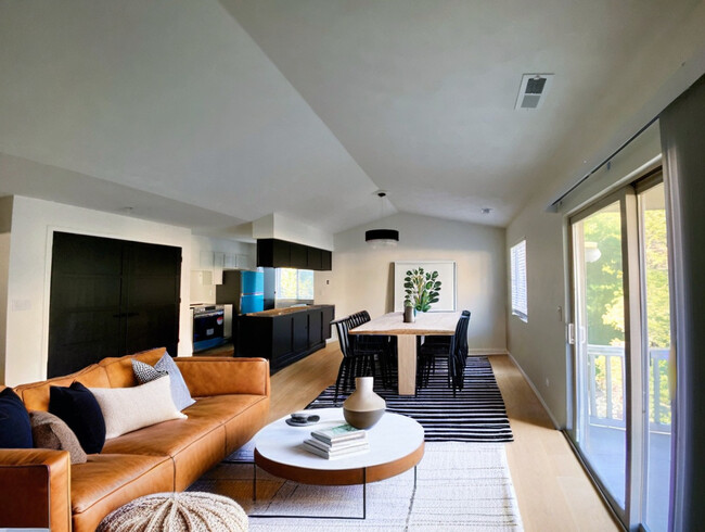 Building Photo - The Haven at Willow Creek Rental