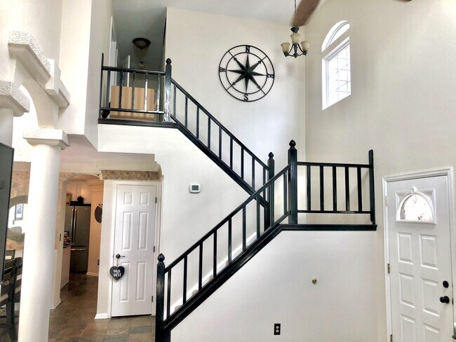 Photo - 1258 N Deckers Pl