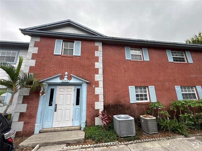 Building Photo - 3045 Aaron Burr Ave Unit 12D Rental